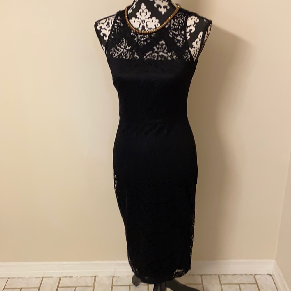 Jessica Simpson fitted Lace Dress